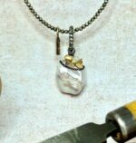 Collaret hematites perla australiana barroca